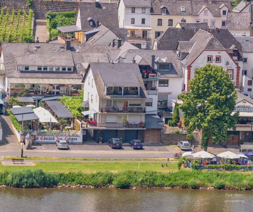 "Ferienhaus An Der Mosel" Целль-ан-дер-Мозель Екстер'єр фото
